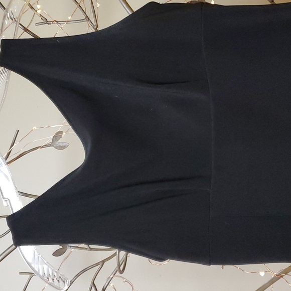 Classic Full length long 48' long black dress - Picture 5 of 5